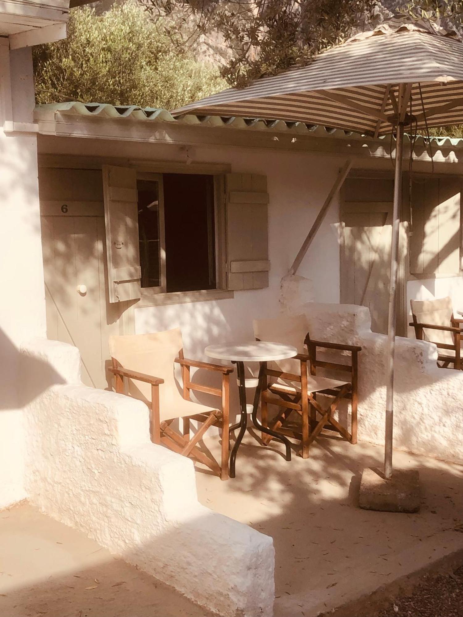 Barreira Beachfront Rooms 6 Kalamáta Kültér fotó