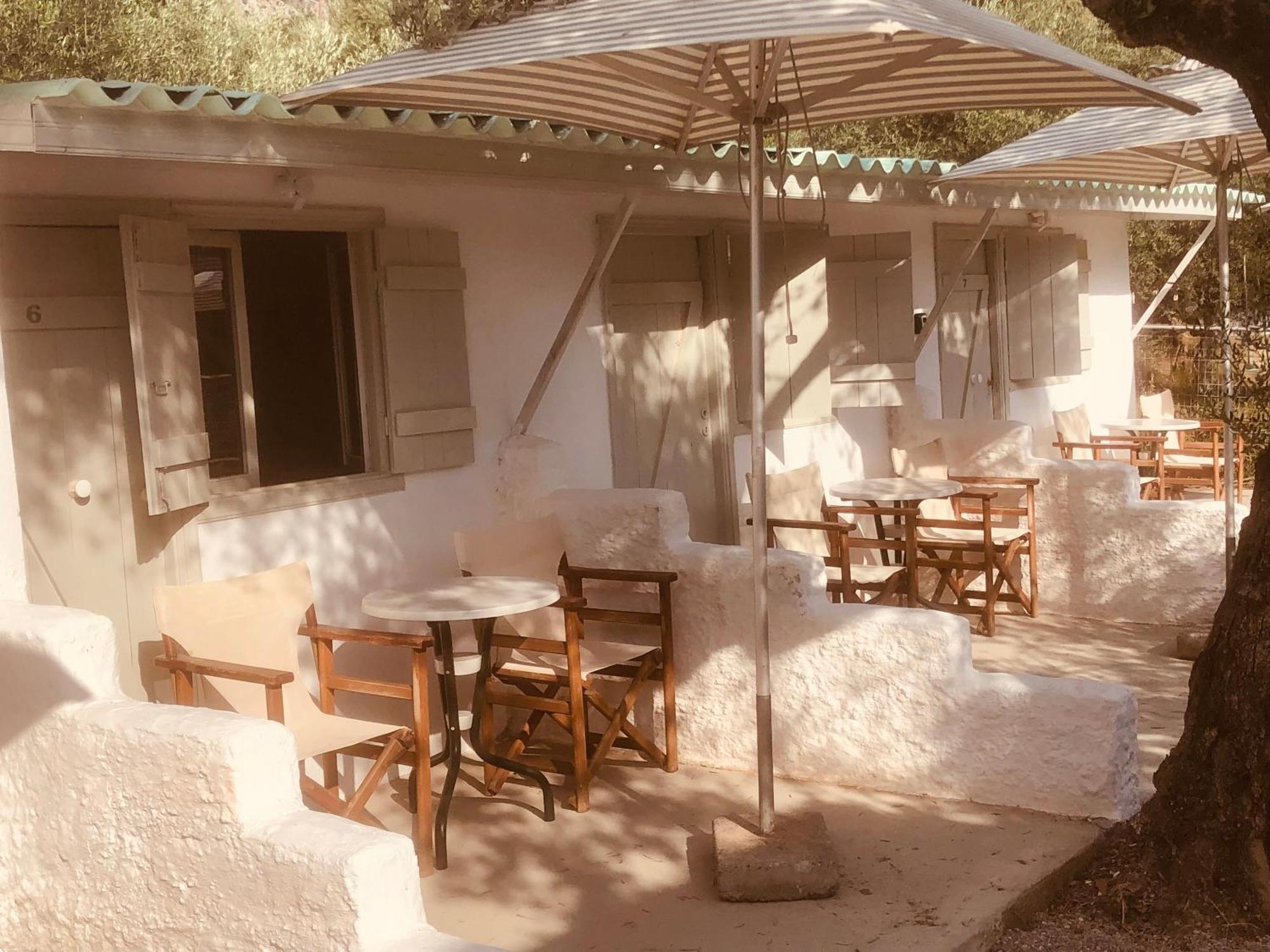 Barreira Beachfront Rooms 6 Kalamáta Kültér fotó